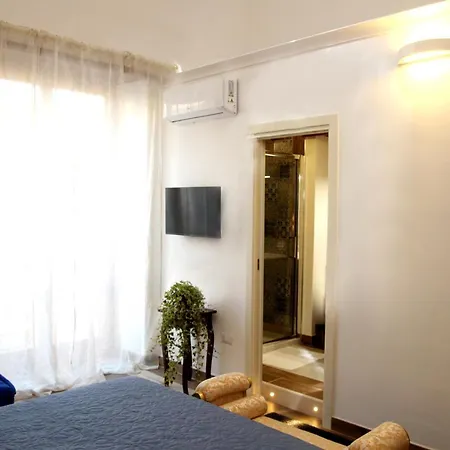 Couette-café Luxury Pompéi